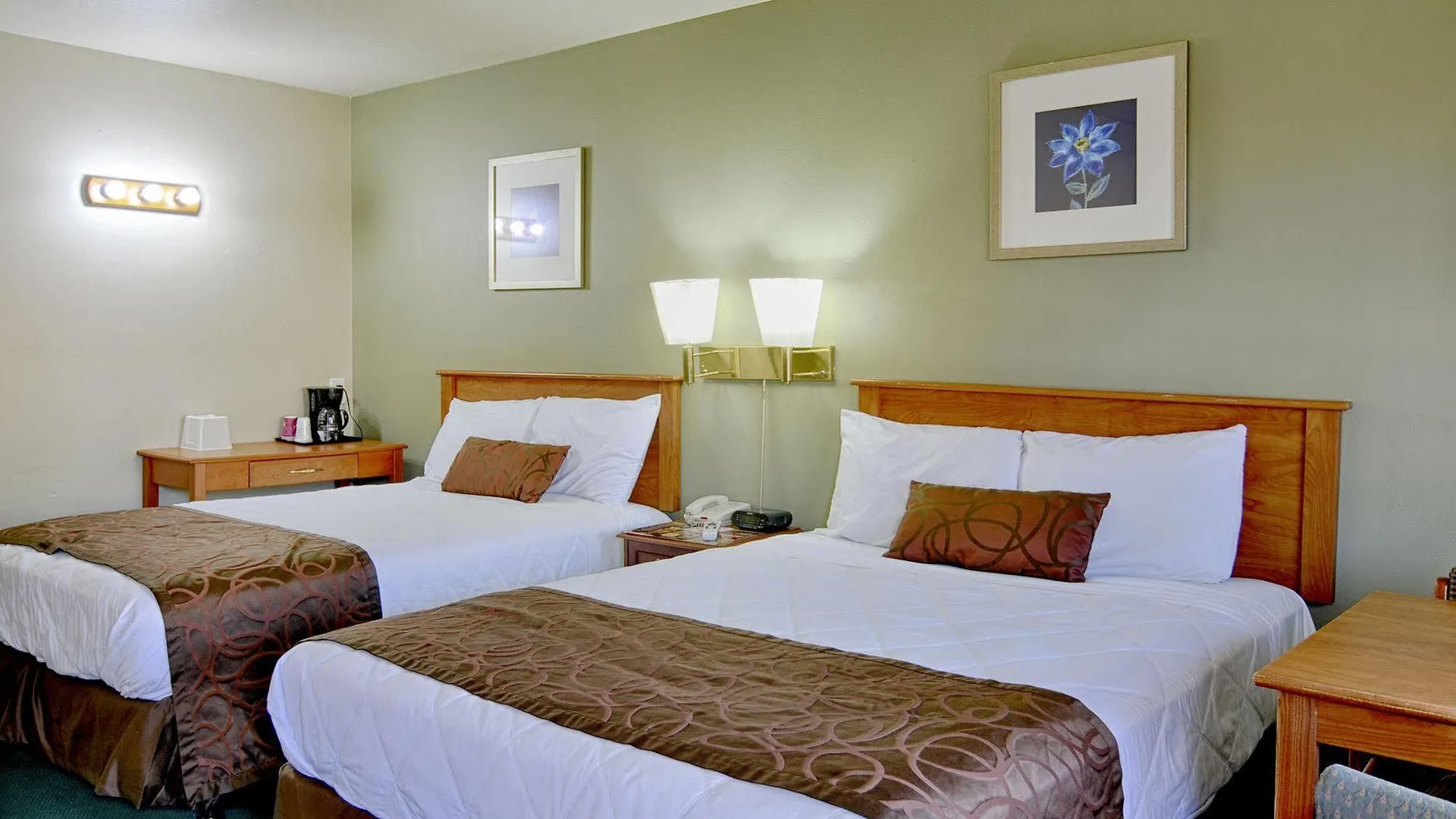 The Palms Motel Портленд
